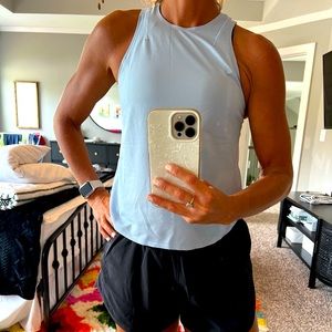 Lululemon light weight running tank